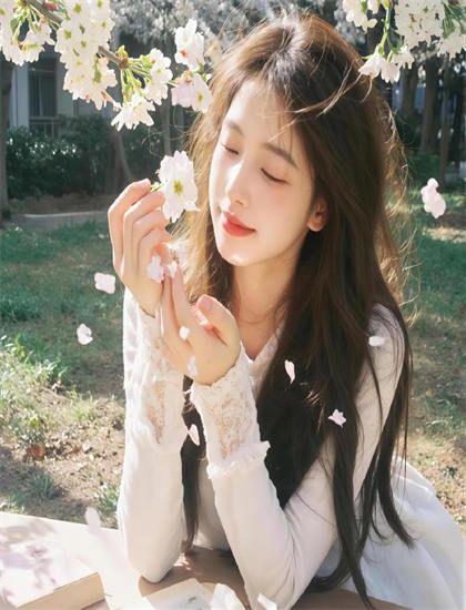 《三个女儿把老妈宠翻天》有哪些精彩看点？亮点情节详细解析